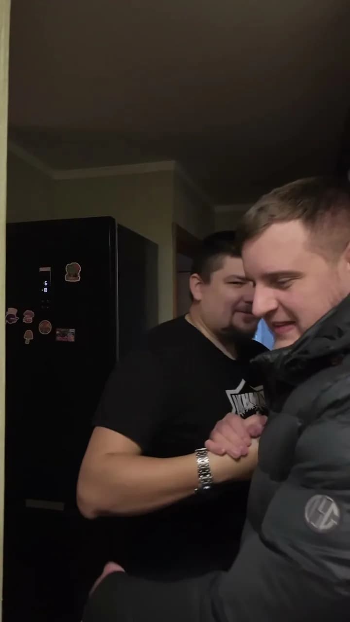 Зимний ужин, кадр 1