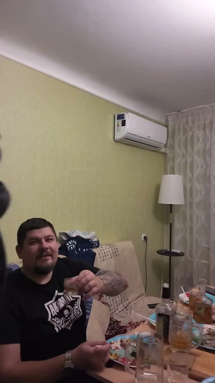 Зимний ужин, кадр 3